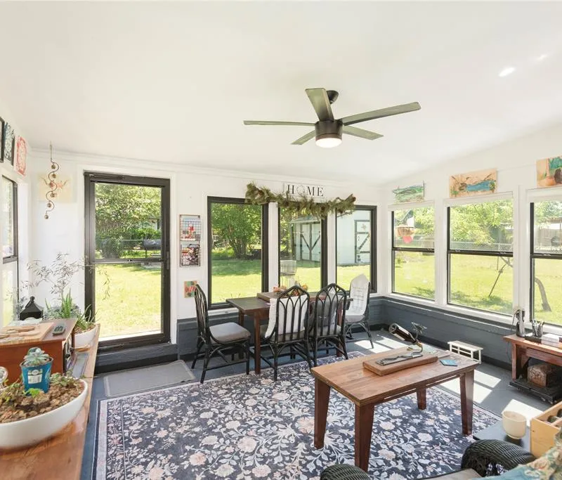 925 S Andrews Avenue, Sherman TX 75090
