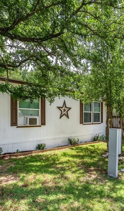 3119 Brazos River Drive, Granbury TX 76048 - Photo 2