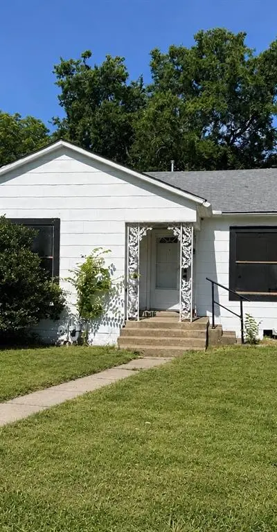 3910 Johnson Street, Greenville TX 75401