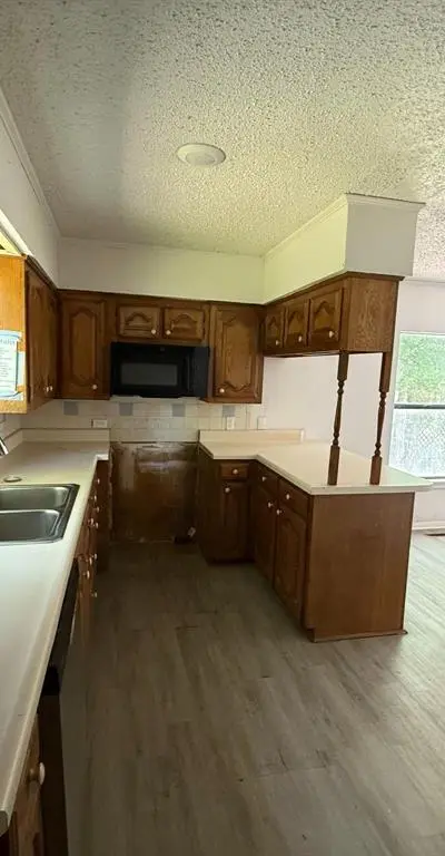 3910 Johnson Street, Greenville TX 75401 - Photo 4