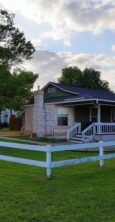 6113 Broadway Avenue, Haltom City TX 76117