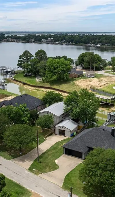243 Autumn Wood Trail, Gun Barrel City TX 75156