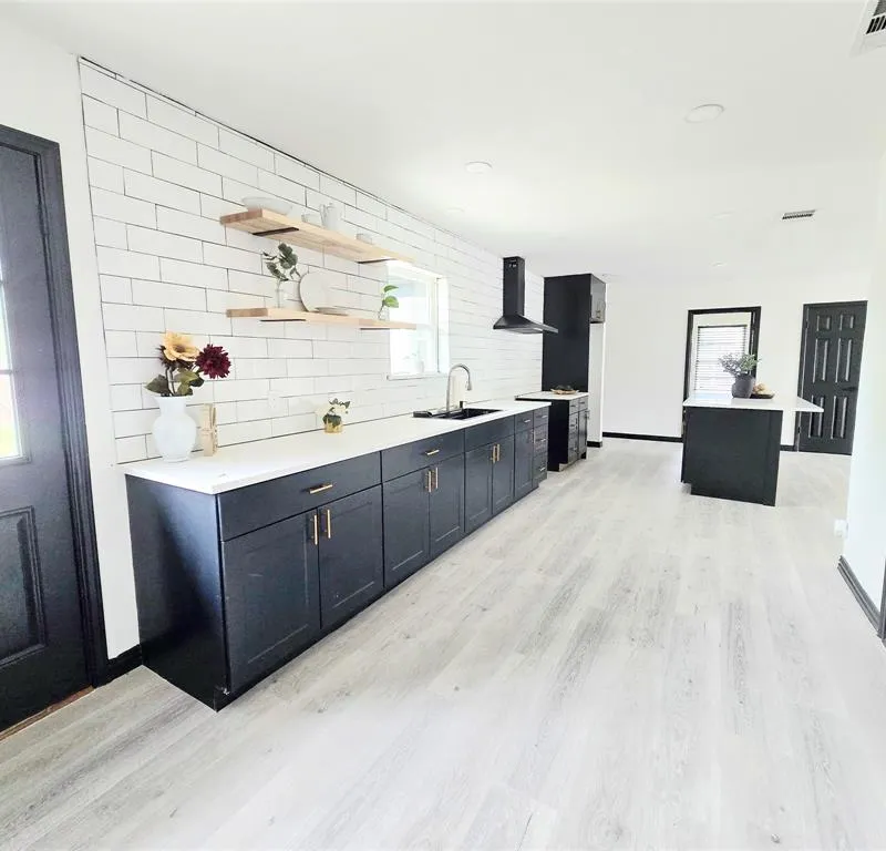 2953 Bay Oaks Drive, Dallas TX 75229
