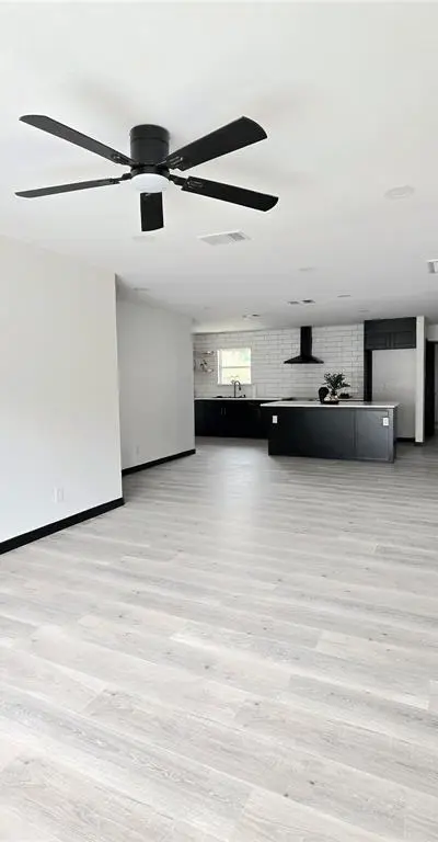 2953 Bay Oaks Drive, Dallas TX 75229 - Photo 2