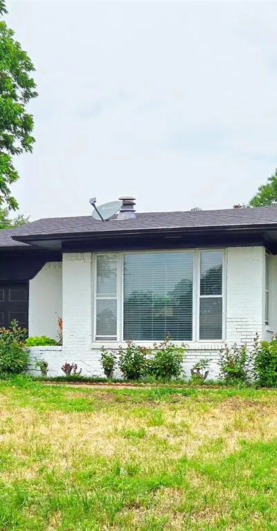 2953 Bay Oaks Drive, Dallas TX 75229 - Photo 4