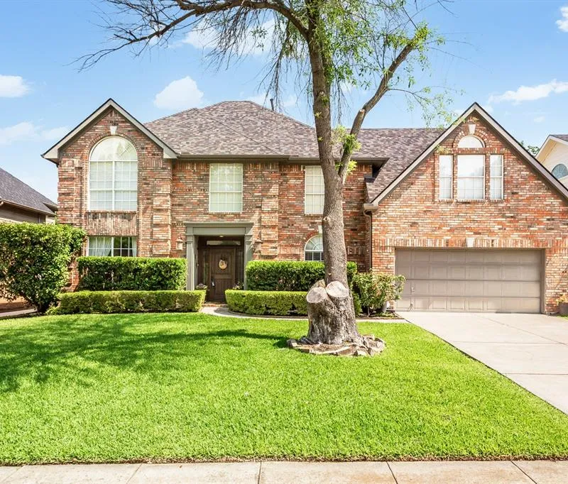 2140 Sandell Drive, Grapevine TX 76051