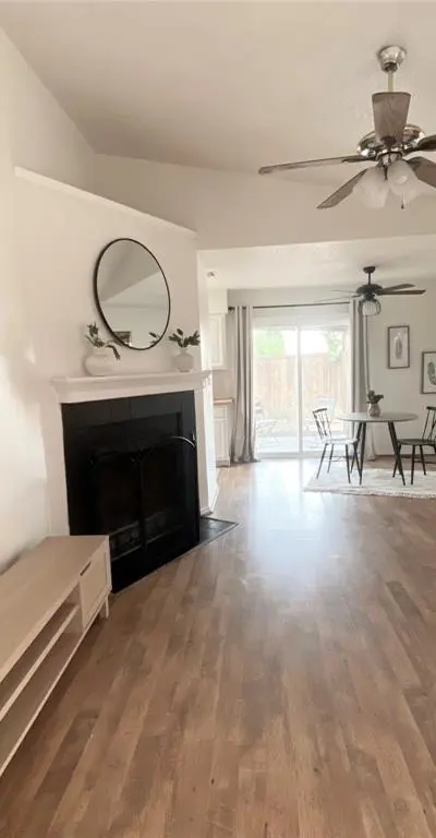 914 Azalia Drive, Lewisville TX 75067 - Photo 4