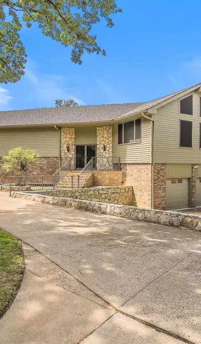 1724 Prestonwood Drive, Arlington TX 76012
