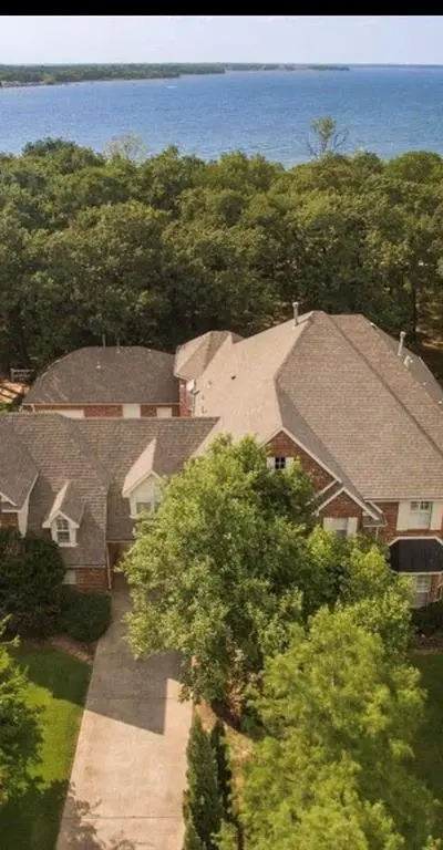 721 Paradise Cove, Shady Shores TX 76208 - Photo 2