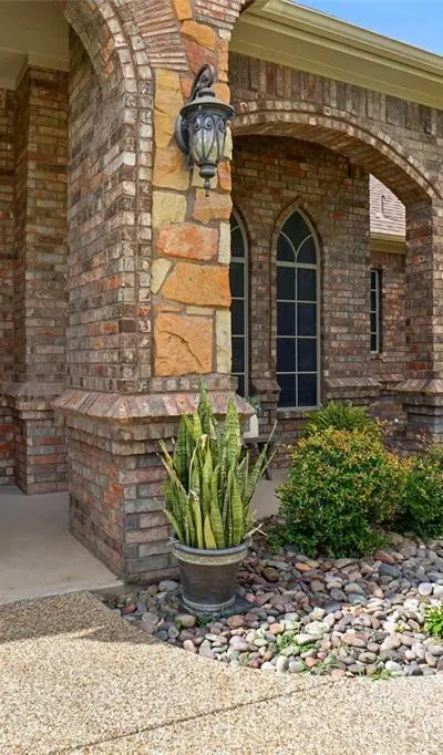 124 Carnes Court, Springtown TX 76082 - Photo 5