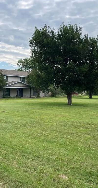 2050 Estates Parkway, Lucas TX 75002 - Photo 2