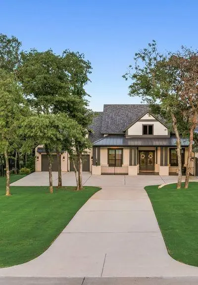 570 Prairie Timber Road, Burleson TX 76028