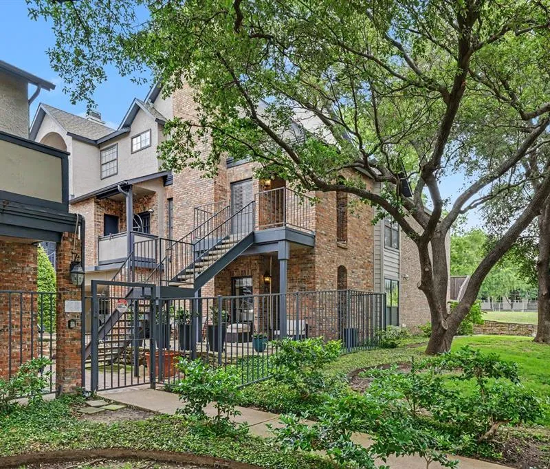 4102 Buena Vista Street # 5, Dallas TX 75204