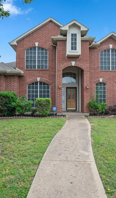 8114 Salzburg Drive, Rowlett TX 75089