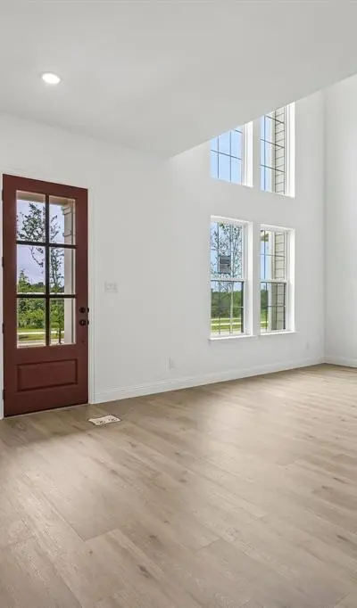 1374 Marsh Lane, Frisco TX 75033 - Photo 5