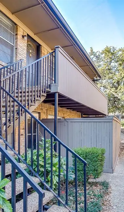 7929 Royal Lane # 206, Dallas TX 75230