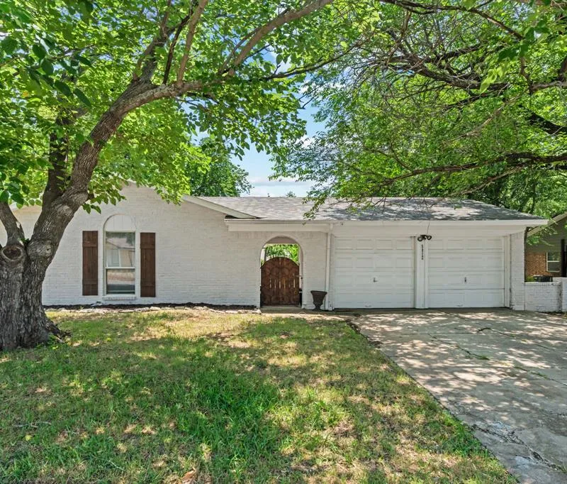 5812 Haney Drive, Watauga TX 76148