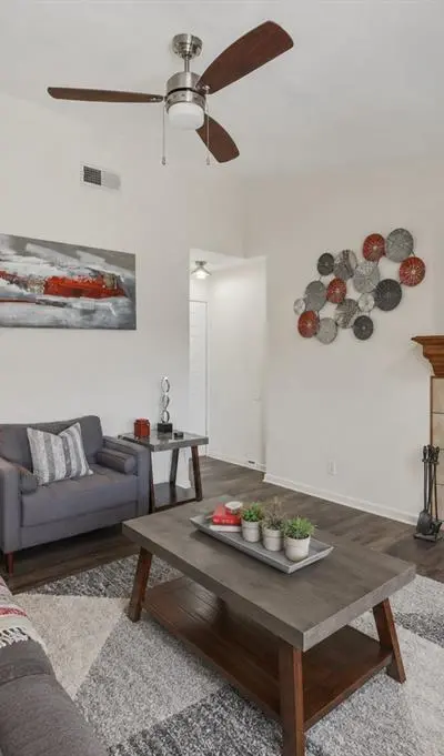 1900 Cloisters Drive # 322, Arlington TX 76011 - Photo 2