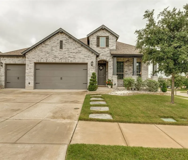 3402 Montgomery Avenue, Melissa TX 75454