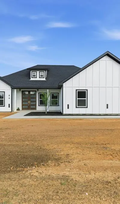 8212 Moyer Court, Joshua TX 76058