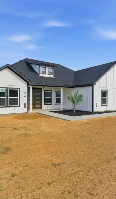 8212 Moyer Court, Joshua TX 76058 - Photo 2