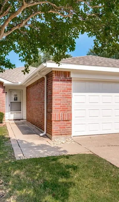 2224 Southway, Denton TX 76207 - Photo 2