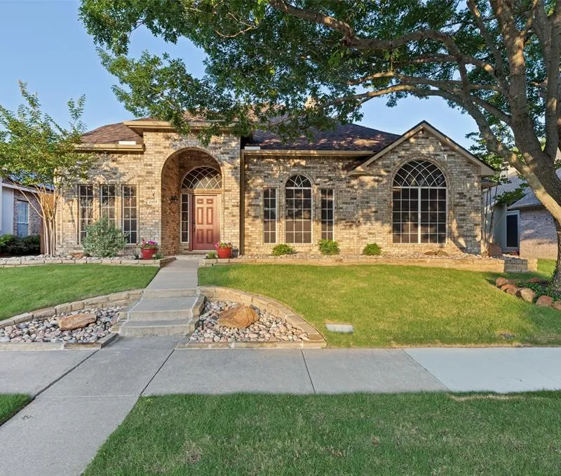 2907 Brittany Lane, McKinney TX 75070