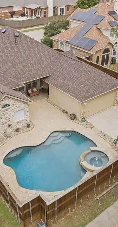 2907 Brittany Lane, McKinney TX 75070 - Photo 2