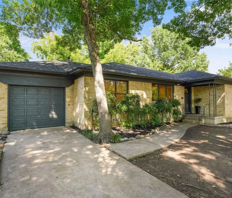 1711 Quadrangle Drive, Dallas TX 75228