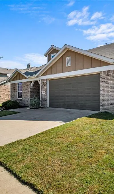1105 Freesia Drive, Little Elm TX 75068 - Photo 3
