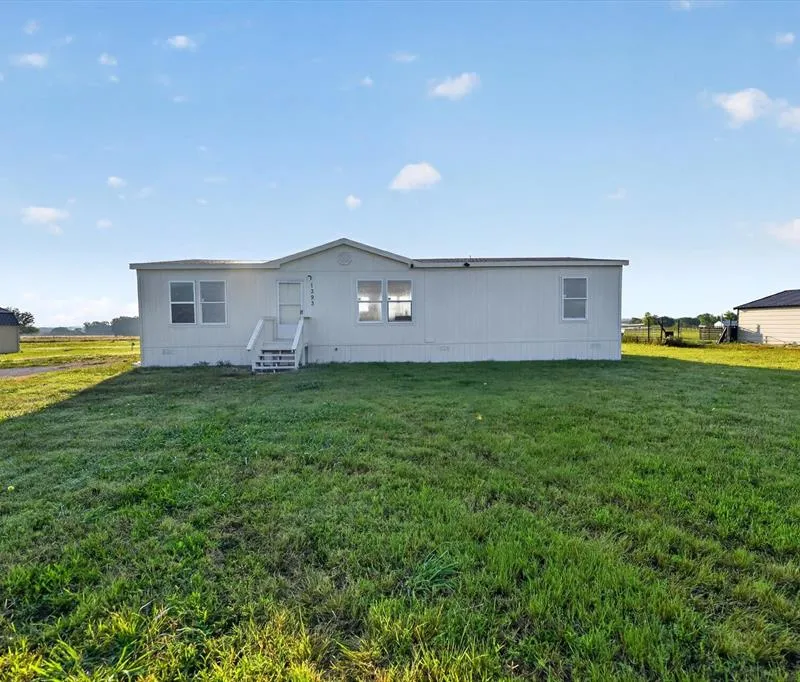1393 Hackleman Road, Whitesboro TX 76273