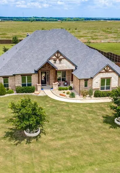 850 Horseshoe Meadows Drive, Waxahachie TX 75167 - Photo 3