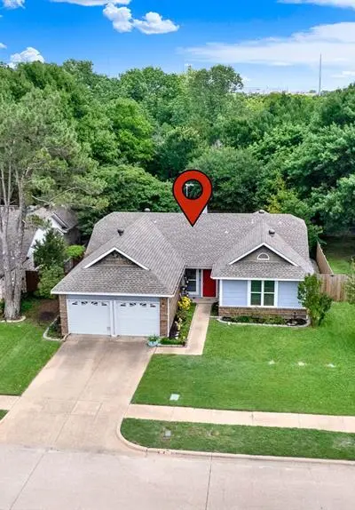 6206 Shattuck Drive, Garland TX 75044 - Photo 2