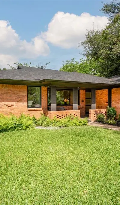 1618 Loree, Dallas TX 75228 - Photo 2