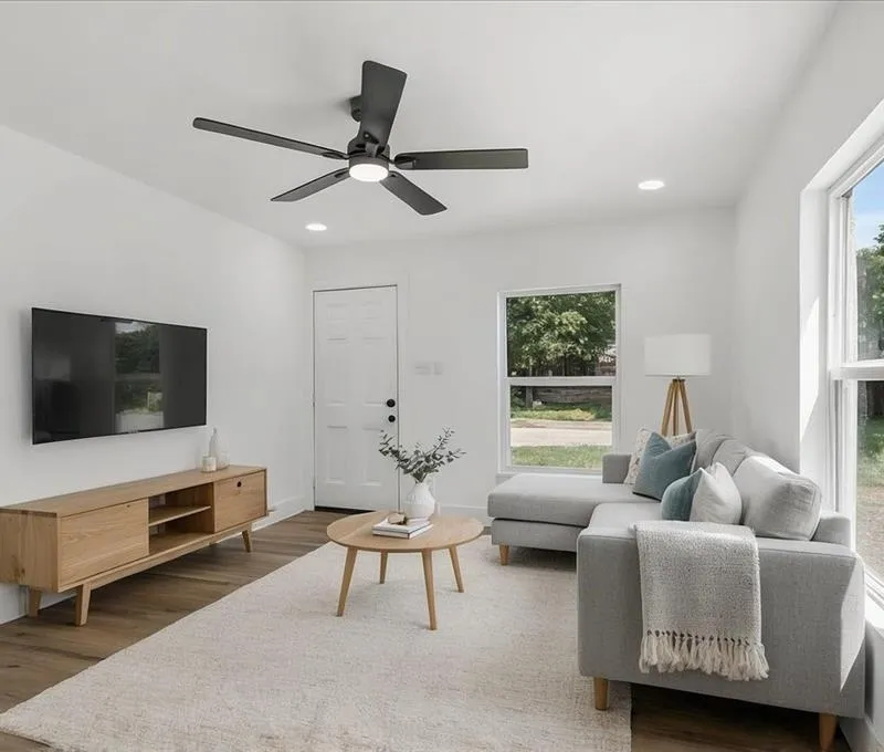 1808 Glenmore Avenue, Fort Worth TX 76102
