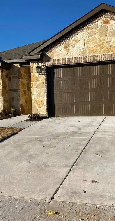 1301 Surrey Street, Melissa TX 75454
