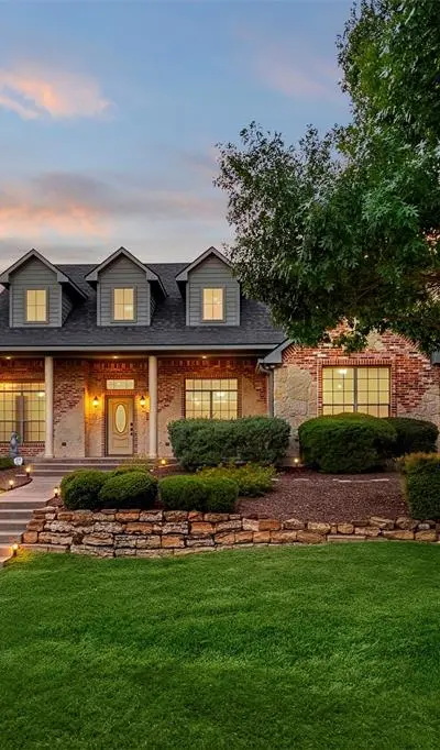 105 Country Ridge Court, Red Oak TX 75154