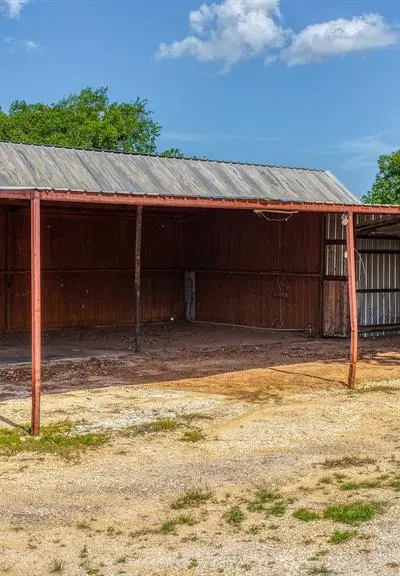 3130 Oak Trail Drive, Granbury TX 76048 - Photo 2