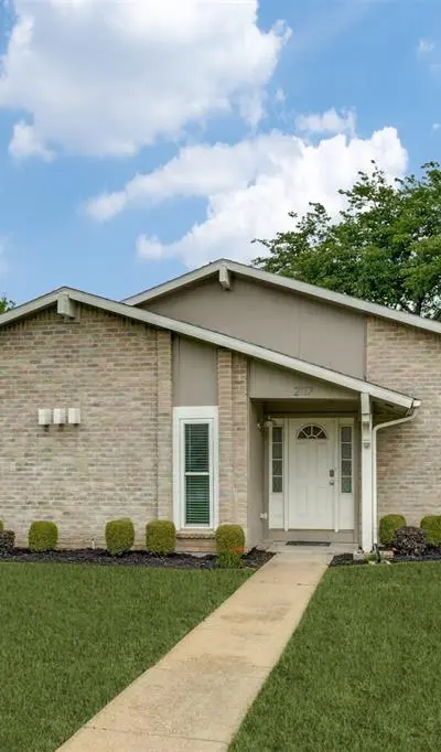 2117 Oak Brook Drive, Richardson TX 75081