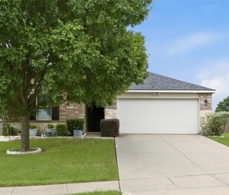 105 Honeysuckle Court, Fate TX 75189