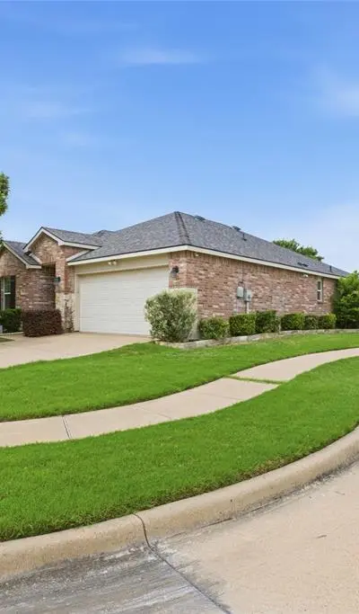 105 Honeysuckle Court, Fate TX 75189 - Photo 3