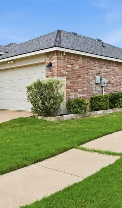 105 Honeysuckle Court, Fate TX 75189 - Photo 4