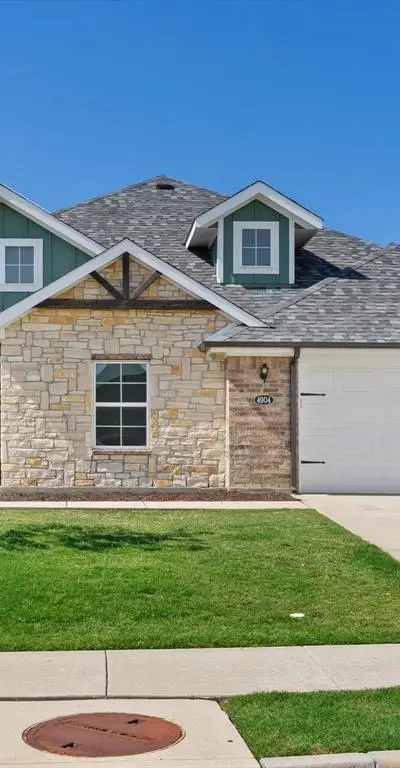 4904 Stratford Place Drive, Sanger TX 76266