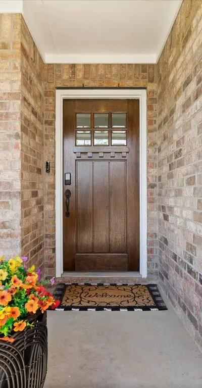 4904 Stratford Place Drive, Sanger TX 76266 - Photo 4