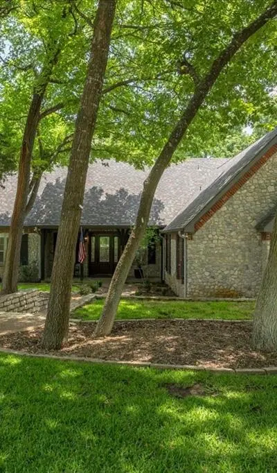 3602 Four Trees Drive, Weatherford TX 76087