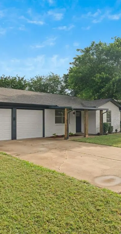 5925 Hanson Drive, Watauga TX 76148 - Photo 2