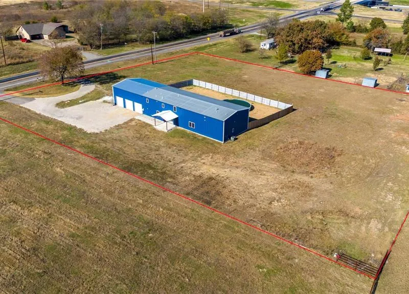 915 Ole Ambrose, Bells TX 75414
