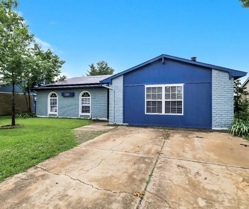 1509 California Trail, Grand Prairie TX 75052