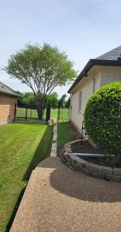 10701 Whitestone Ranch Road, Benbrook TX 76126 - Photo 4