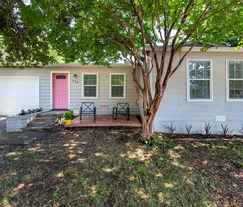 224 Willow Street, Hurst TX 76053